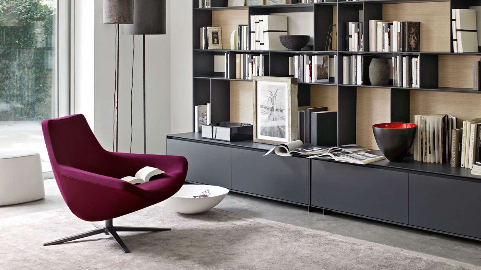 B b italia. Bebitalia Atoll. BB Italia мебель. Главный офис компании b&b Italia. B&B Metropolitan.